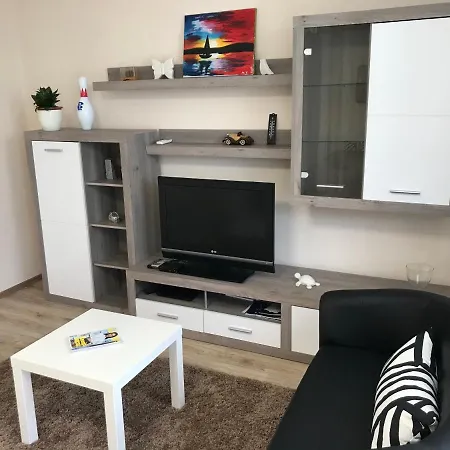 Apartment Sup Apartman- A Calm Place In Vibrating